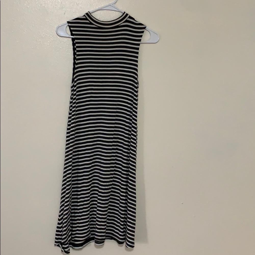 Striped, casual t shirt dress!